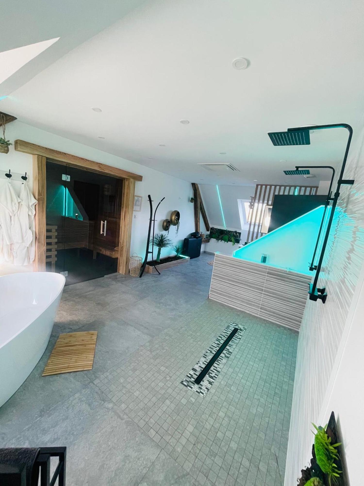 Maison Gite Chez Nounou Sauna Jacuzzi Jardin Arbore Etting Ngoại thất bức ảnh