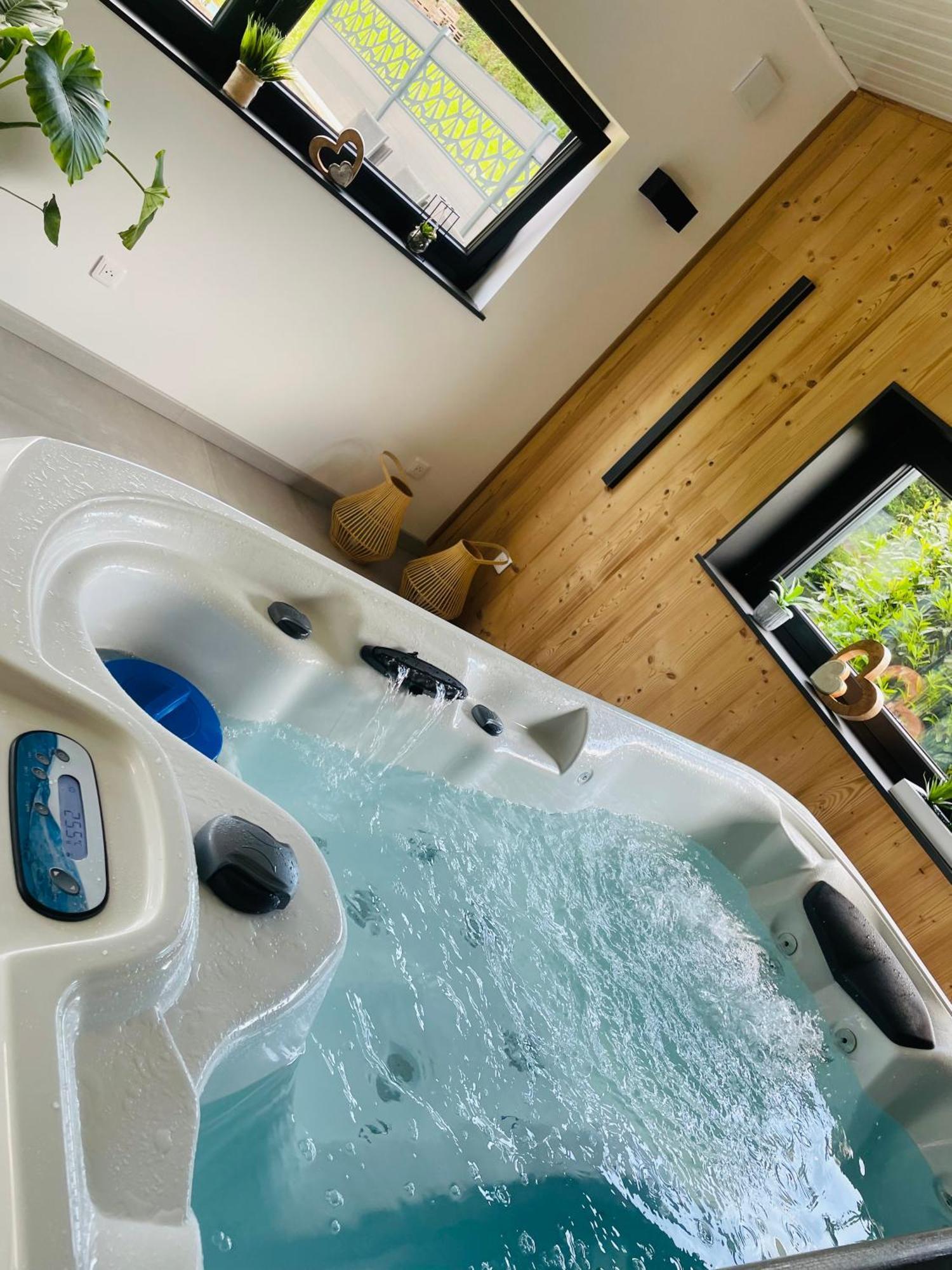 Maison Gite Chez Nounou Sauna Jacuzzi Jardin Arbore Etting Ngoại thất bức ảnh